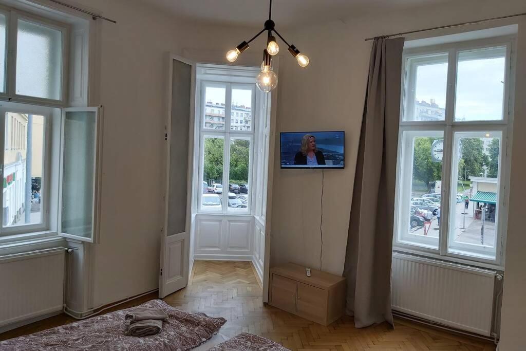 Lovely New 2 Bedroom Near Hannovamarkt Vienna Exterior photo